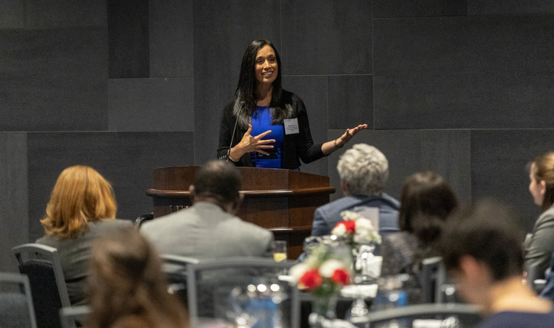 Magda Yrizarry addresses the Women in Business Conference attendees