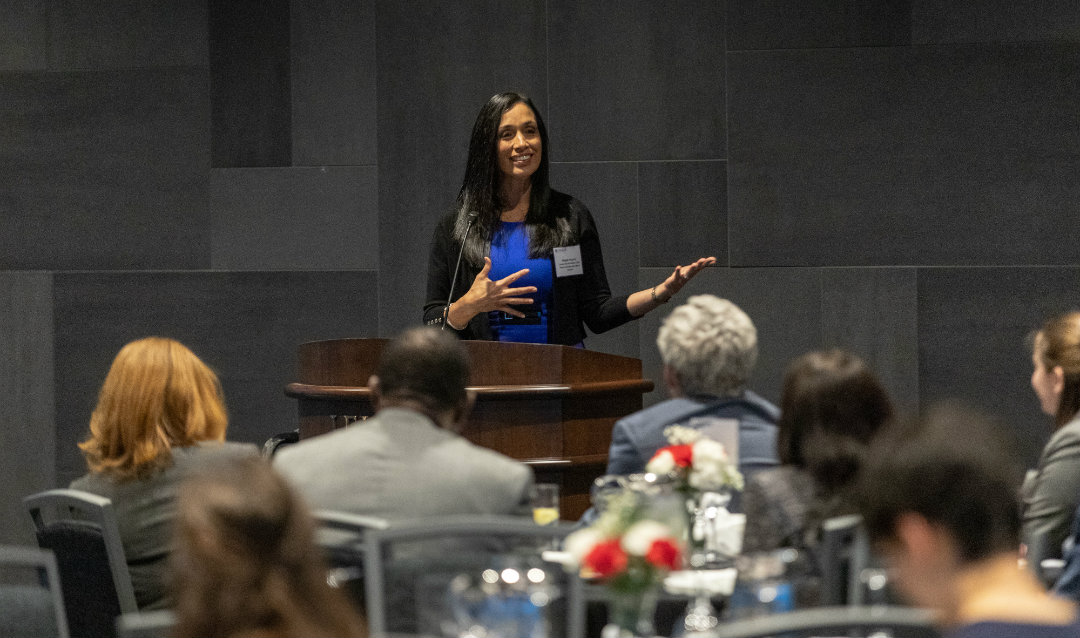 Magda Yrizarry addresses the Women in Business Conference attendees