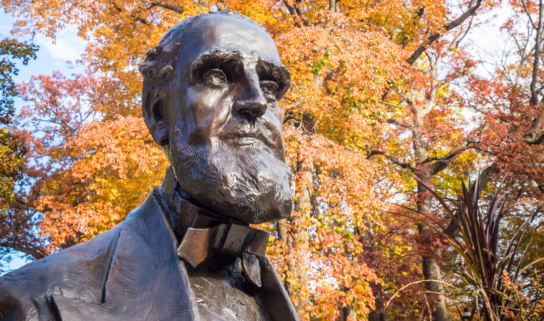 Statue of founder Asa Packer