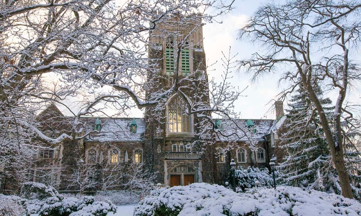 Alumni Memorial Building 