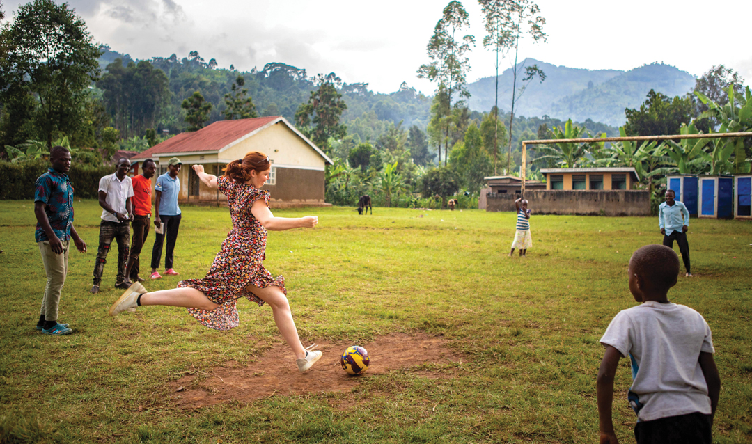 Julia Klayman ’25 kicks a ball