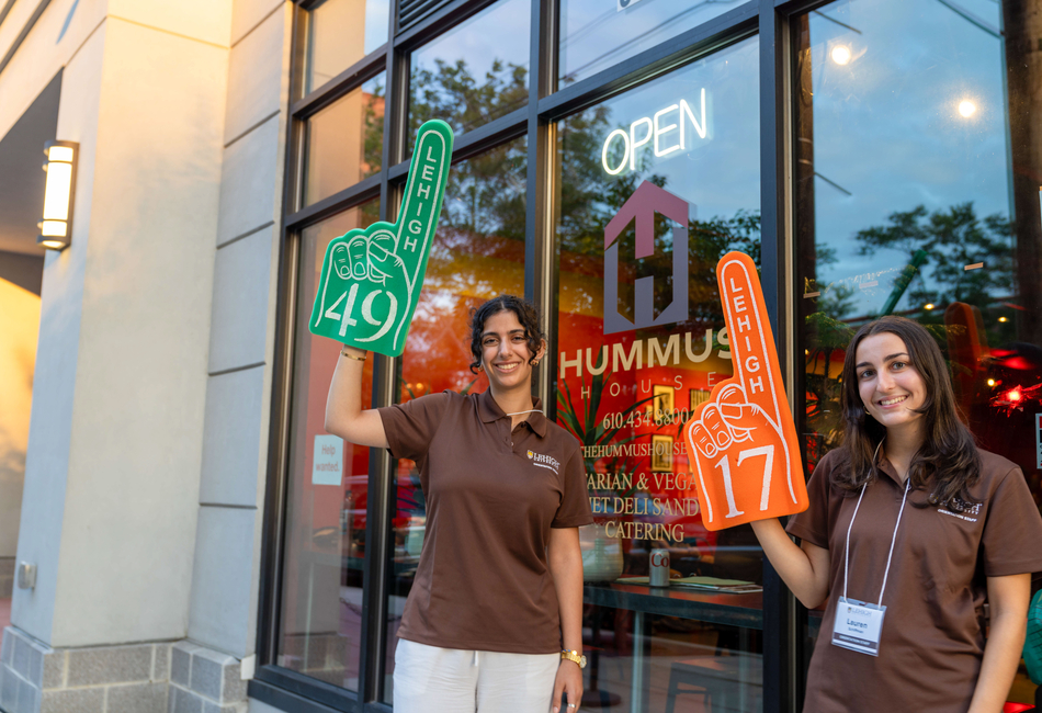 students at the Hummus House