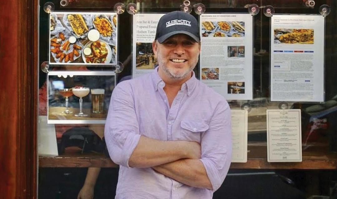 Evan Stein ’93 outside one of his restaurants