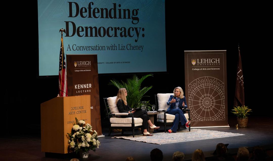 Cheney chats with Mary Anne Madeira