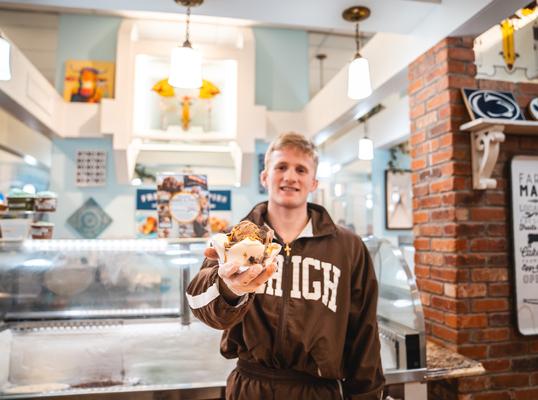 Ryan Crookham ’26 showing ice cream he made