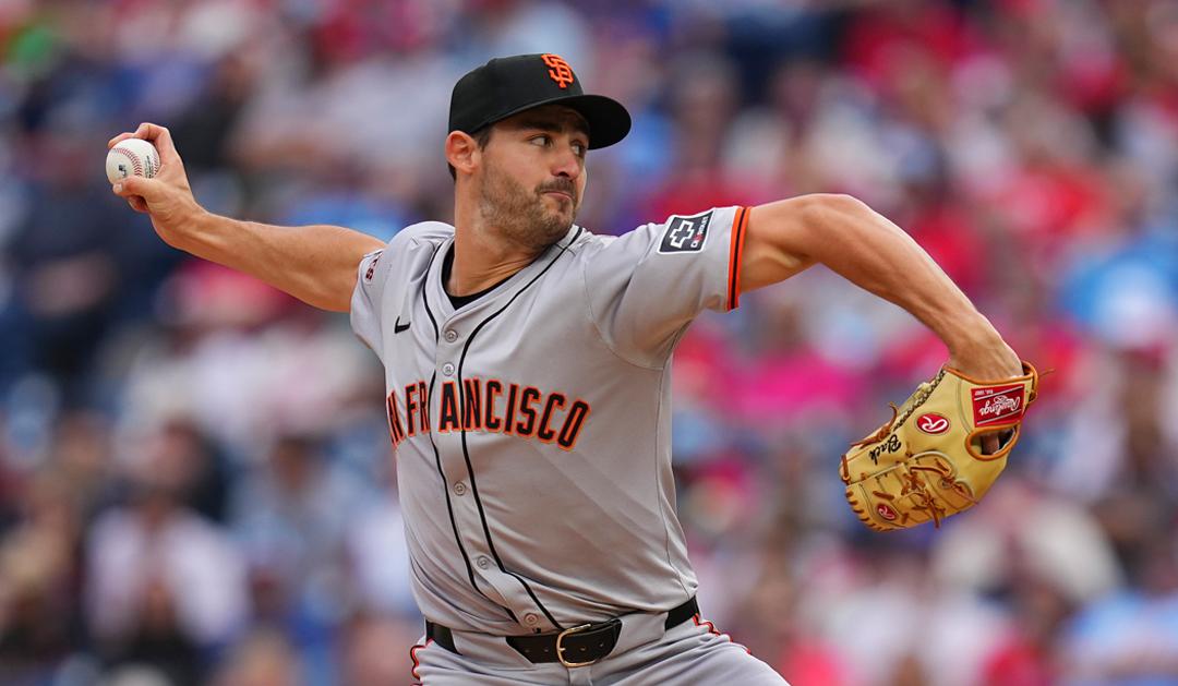 Mason Black pitching with the Giants