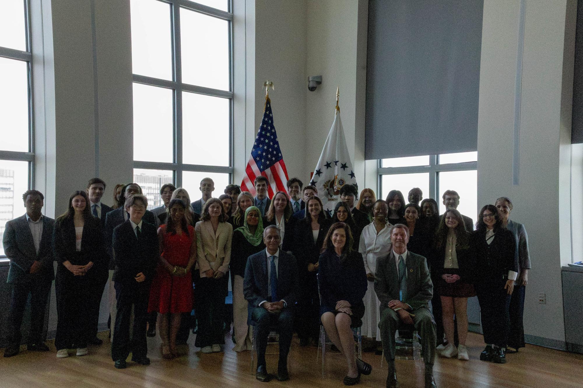 Group photo of students with Ambassador Dorothy Shea