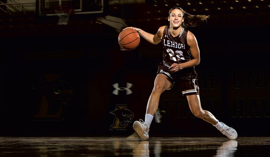 Hannah Hedstrom dribbling